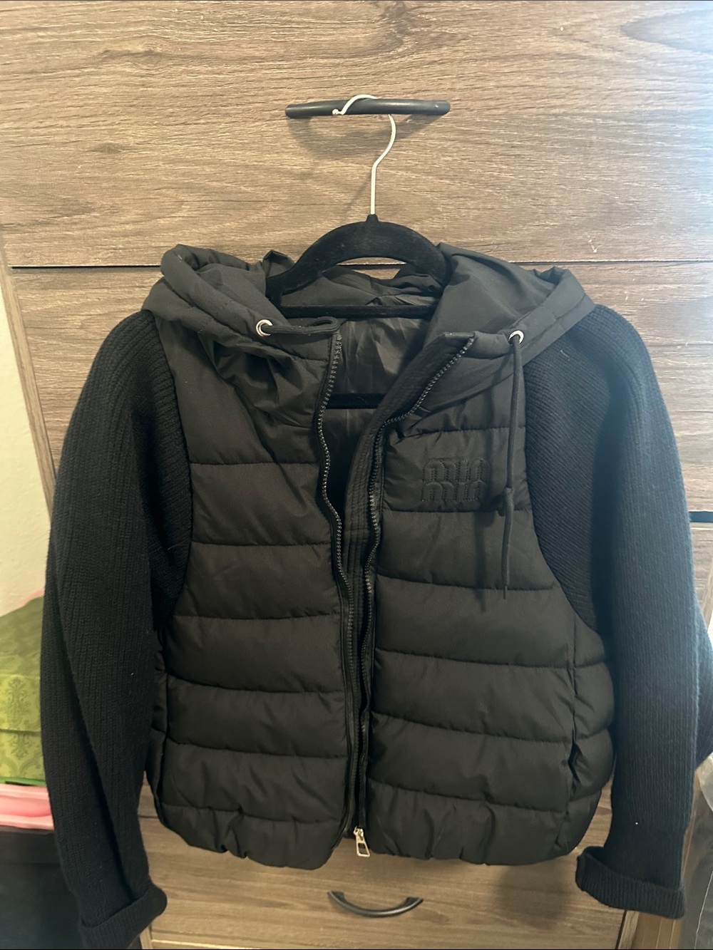 Women’s Black Quilted Hooded Jacket size M